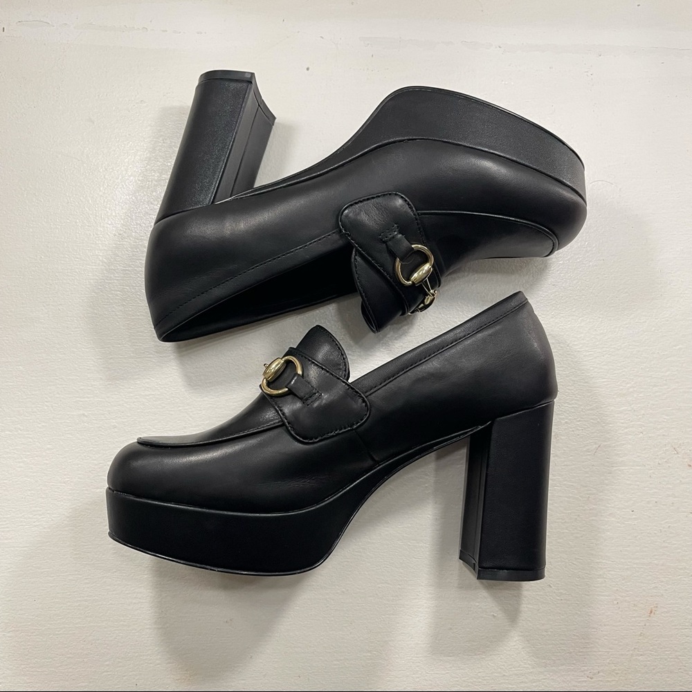 STEVE MADDEN Cinderella heeled loafers 👠
